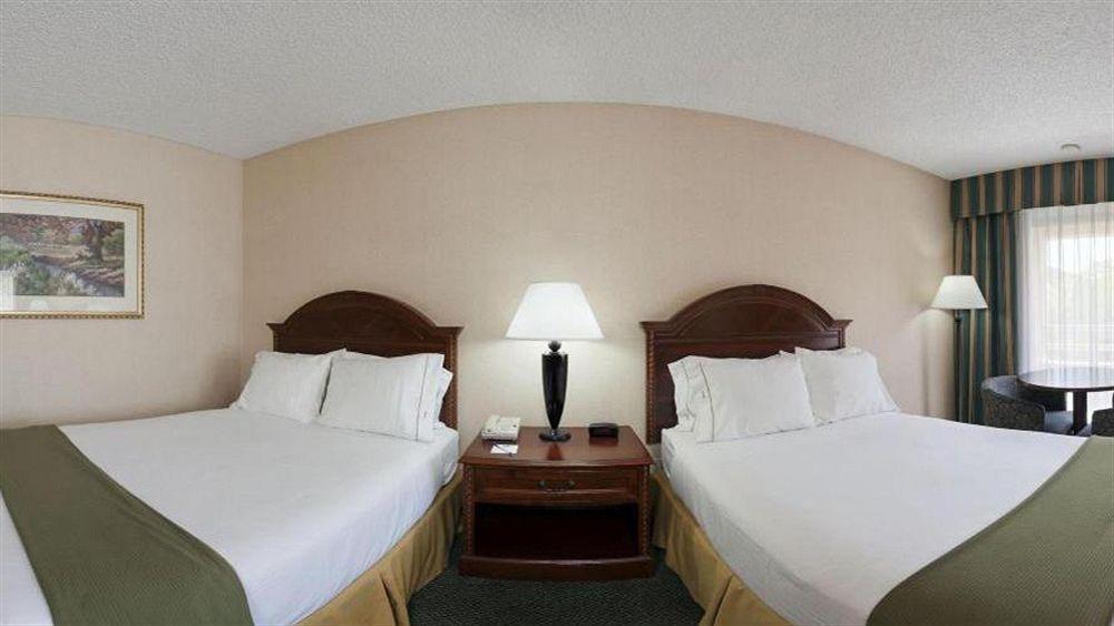 Fairfield Inn & Suites By Marriott Los Angeles Rosemead Bagian luar foto
