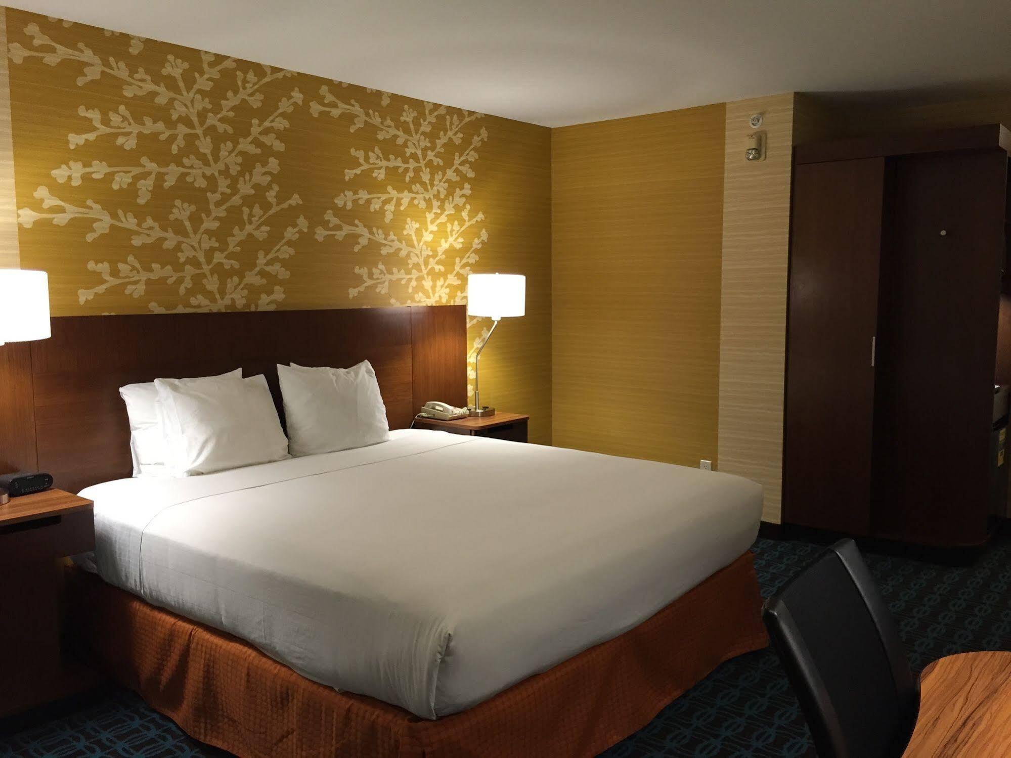 Fairfield Inn & Suites By Marriott Los Angeles Rosemead Bagian luar foto